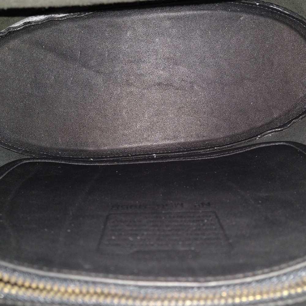 AUTHENTIC NEW VINTAGE COACH LARGE PELHAM BAG (#9958) BLACK (NWT) *FINAL SALE* - Picture 8 of 10